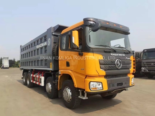 25-30トンの容量 カミンス エンジン Shacman F3000 8X4 重作業用のティッパートラック