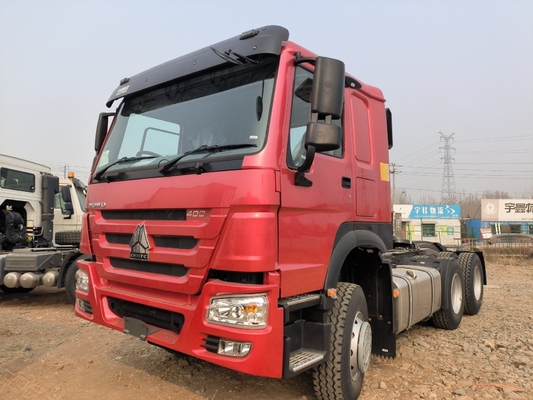 Sinotruk HOWO 6X4 トラクター トラック 10 輪 トレーラーヘッドと D12.42-20 エンジン