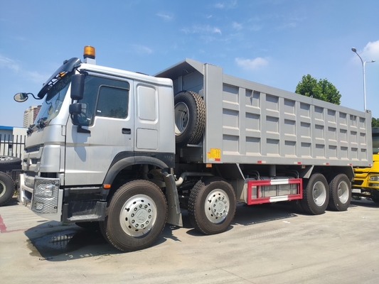 シニトルク HOWO 重荷 8X4 ティッパートラック 351-450hp 馬力 エアコン付き 1 スリーパー キャビ