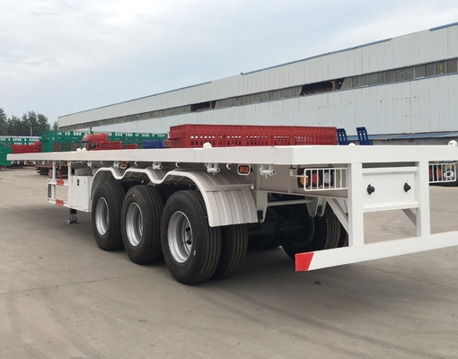 40FT 20FT トラッカーヘッド フラットベッドコンテナ 7000-8000mm の車輪ベースを持つ半トレーラー