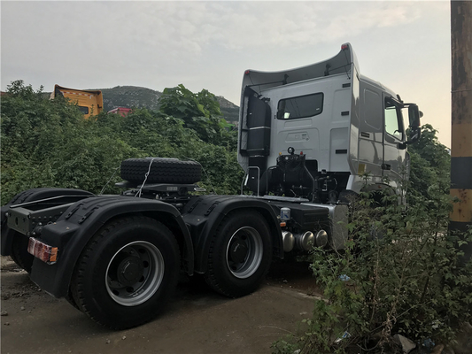 シノトラック HOWO A7 10ホイール 6X4 30トン 371HP 420HP ヘッド トラクター トレーラー プライム モーバー トラック