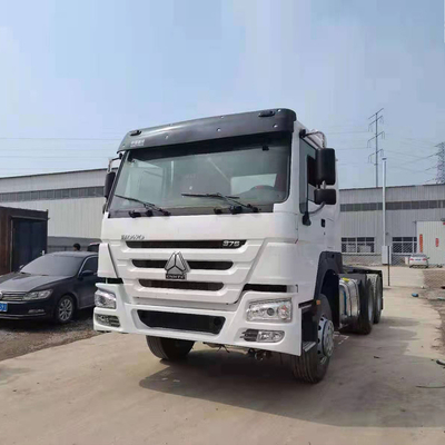 40~60トンの負荷容量 6X4 375HP シノトラック 中古 HOWO トラック トラクター 安価