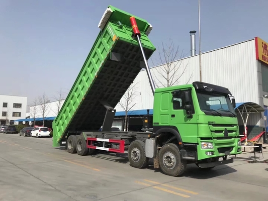 ダンプトラック タイヤ12 1スペア Sinotruck HOWO 12 輪 8X4 30m3 40 トン 50 トン