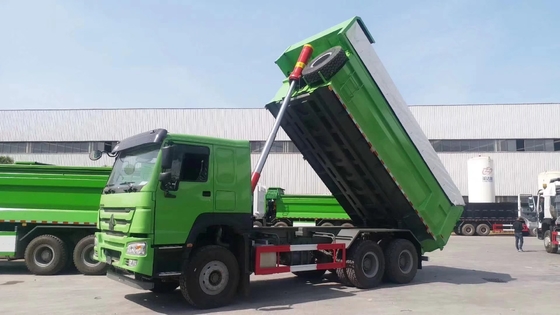 ダンプトラック タイヤ12 1スペア Sinotruck HOWO 12 輪 8X4 30m3 40 トン 50 トン