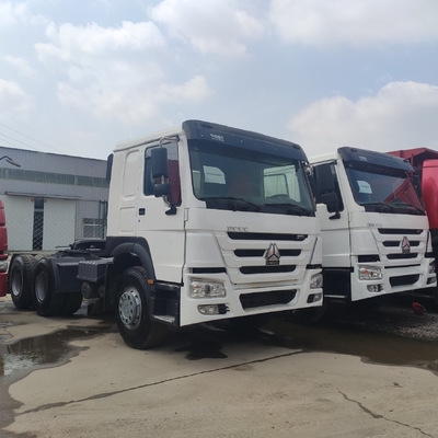 6×4 駆動ホイール HOWO シノトラック マニュアル マン Diesel トラクター ヘッド トラック カスタマイズされた要求