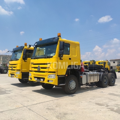 Sinotruk HOWO 10ホイールパワートレーラー トラクター トラック ≤5席 Zz4257s3241W