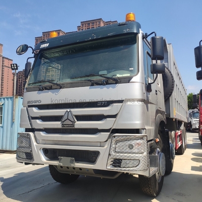 ラジアルタイヤ設計 41-50t 負荷容量 シノトルク HOWO 8X4 パキスタンで40トンのダンプトラック