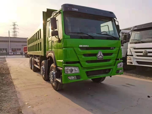 中古 Sinotruk HOWO トラック 右運転 20cbm バケツの寸法
