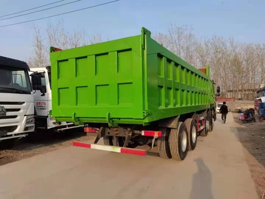 中古 Sinotruk HOWO トラック 右運転 20cbm バケツの寸法