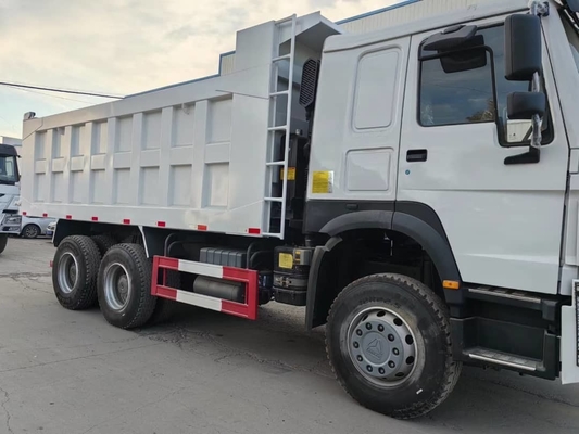 中古 Sinotruk HOWO トラック 右運転 20cbm バケツの寸法