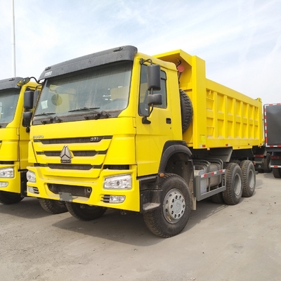 Sinotruk HOWO 371HP 20トンのダンプトラック 20cbm バケツサイズ 5600X2300X1500 青