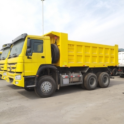 Sinotruk HOWO 371HP 20トンのダンプトラック 20cbm バケツサイズ 5600X2300X1500 青