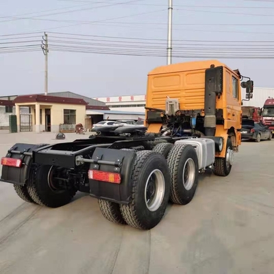 21-30t 負荷容量 6X4 Shacman トラック トラクター トレーラーヘッド エンジン容量 &gt;8L