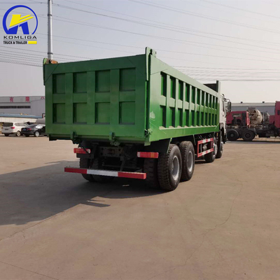 420HP Sinotruk 12ホイール 8X4 HOWO ティッパートラック 50トン 40トン 8500*2500*3400mm