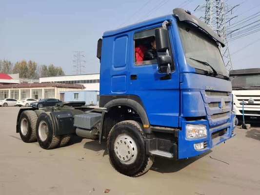 Sinotruk HOWO トラクター トラックヘッド 371-450HP 6X4 Hw19710 ギアボックスと汎用機能