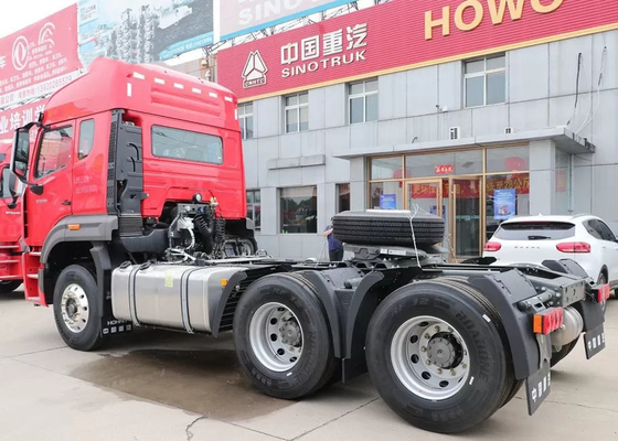 40-60トンの負荷能力 Sinotruk HOWO トラクター トラックヘッド トレーラー Wd615.47 エンジン