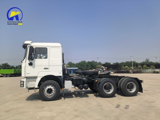 マニュアルトランスミッション Shacman F3000 6X4 10ホイール トラクター トラック Euro 2 排放基準