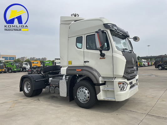 Sinotruk HOWO 4X2 4X4 プライム モーバー 6輪 半トレーラー トラクターヘッド トラック タイヤ付き