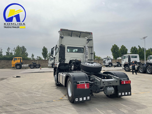 Sinotruk HOWO 4X2 4X4 プライム モーバー 6輪 半トレーラー トラクターヘッド トラック タイヤ付き