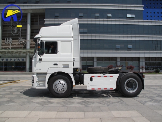 4×2 ミニライトトレーラーヘッドトラック 4×2駆動ホイール 中古シャックマントラック