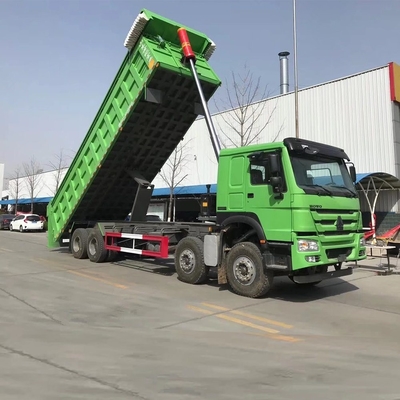 30cbm Sinotruk HOWO 大石と砂を運ぶための 8X4 ティッパートラック
