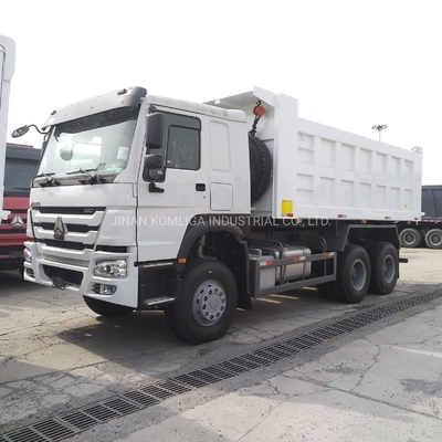 Sinotruk HOWO トラック 20立方メートル ダンプトラック ≤5座席と2台の後軸セット