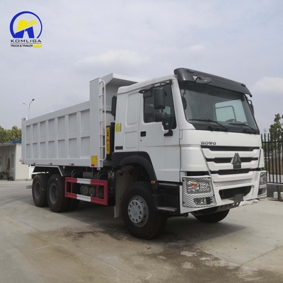 シノトルク 3 0tons 6X4 10 タイヤ HOWO 腹部タイパーハイドロリックリフティング付き