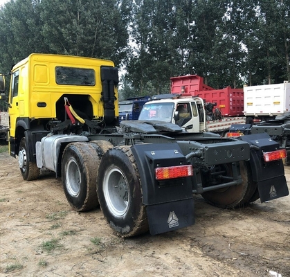 シノトルク HOWO トラクターヘッドトラック トレーラーエンジン容量&gt;8L トラクションベース オプション