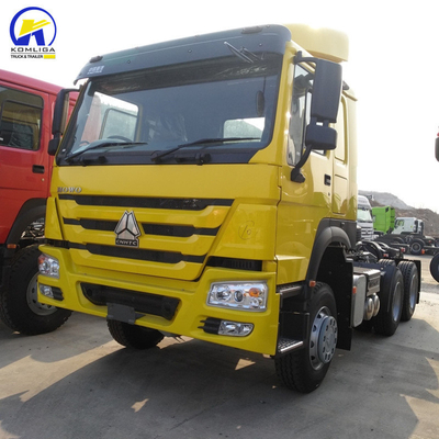Zz4257s3241W 6X4 420 HP ディーゼルエンジン HOWO トラクター トレーラー トラックヘッド 性能