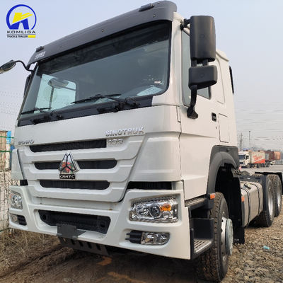 最良の371HP Zz4257s3241W 6X4 重荷トラックヘッド 中国のトラクター Sinotruk HOWO