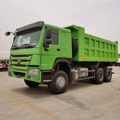 25~30トンの負荷容量 中古シノトラック HOWO 6X4 重荷ダンプトラック 8500*2500*3400mm
