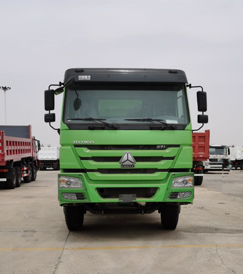 25~30トンの負荷容量 中古シノトラック HOWO 6X4 重荷ダンプトラック 8500*2500*3400mm