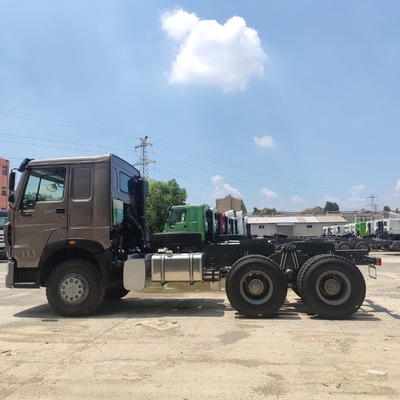 Sinotruk HOWO 3軸 トラクター トラック トワー トラック 21-30t 負荷容量 Euro2 排出量