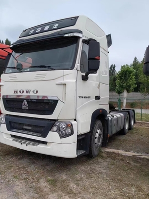 ユーロ2排出量基準使用 2022年 6X4 HOWO 570HP トラクタートラック ロシア市場