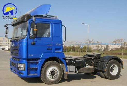 Shacman F3000 4X2 6ホイール トラクターヘッド トレーラー トラック シート≤5とユーロ2排出量