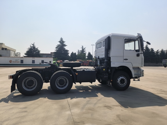 Shacman 6X4 重貨車 &gt; 8L エンジン容量 男性 7.5 トン 前軸/トレーラーに使用