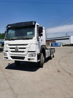 6X4 重荷用 HOWO トラクター トラック A/C キャビーン 21-30t 負荷容量