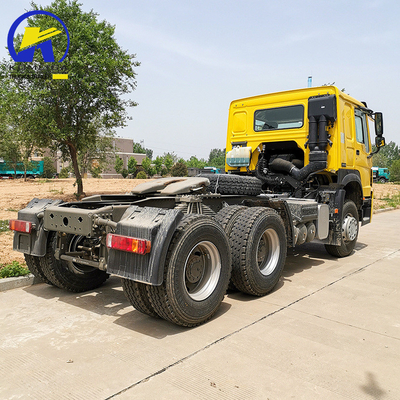 2024 シノトルク HOWO 400HP 420HP タイヤの負荷容量40〜60トンの牽引ヘッドトラック