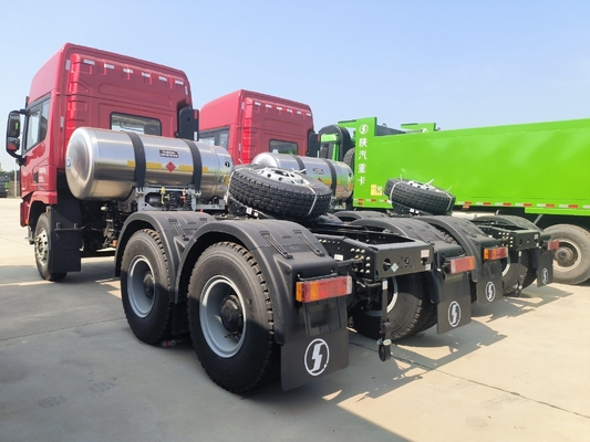 ZFステアリングシャックマン 6X4 10ホイール 30t トラクタートラック 400L アルミオイルタンカー