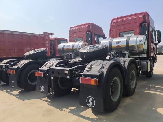 ZFステアリングシャックマン 6X4 10ホイール 30t トラクタートラック 400L アルミオイルタンカー