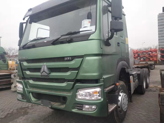 420HP Sinotruk HOWO 重荷 トラクター トレーラー ヘッド トラック ラジアルタイヤ設計