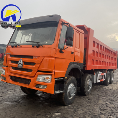 351-450hp Sinotruk HOWO 8X4 50t 負荷容量 フロントリフティングダンプトラック