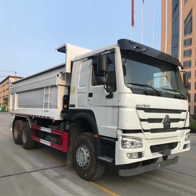 30トンのダンプトラック HOWO 6X4ダンパートラック ターパー燃料タンカー 300L オーダーメイド要求