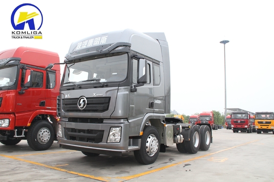 Shacman X3000 6X4 トラクターヘッド トラック 16トンの後軸男 2段減速器