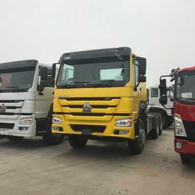 6.5 速度比 使用されたシノトラック HOWO 6*4 トラクター トラック トラクターヘッド トラック