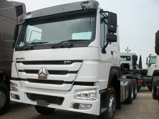 6.5 速度比 使用されたシノトラック HOWO 6*4 トラクター トラック トラクターヘッド トラック