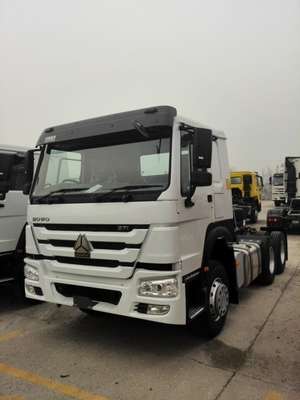 半径タイヤ設計 371HP 中古 シノトルク HOWO 6*4 トラクター トラック 9 トンの前軸