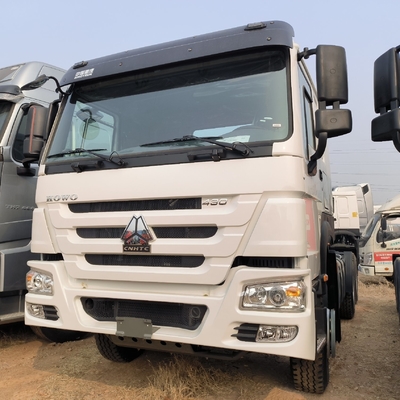 中古のシノトラック HOWO 6X4 重用トレーラーヘッド トラクタートラック