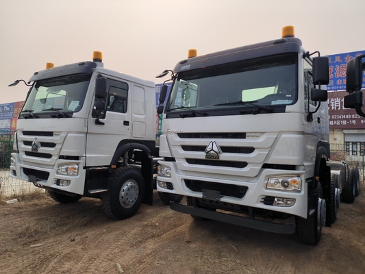 高負荷容量 21-30t Sinotruk HOWO トラクター ティッパー トラック D12.42-20 エンジン 6X4
