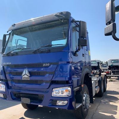 6*4 駆動車 シノトルク HOWO トラクタートラック 6800*2500*3200mm トレーラーヘッド